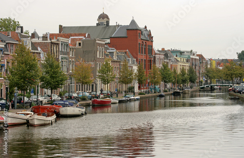 City view with boats and a canal