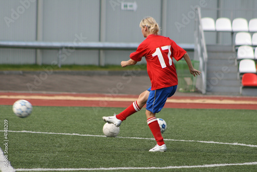 Female football. Training