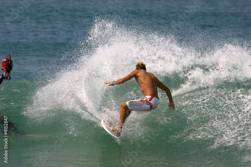 surfeur en action