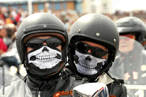 Helm02