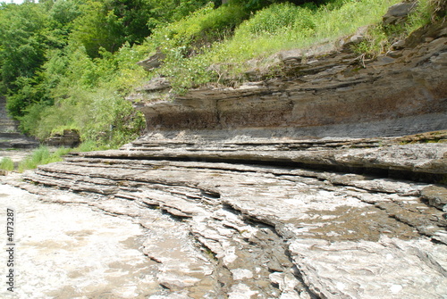 shale rock photo