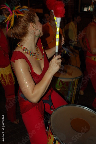 drumming girl