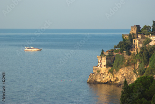 la costa amalfitana di Ravello contrada Marmorata photo