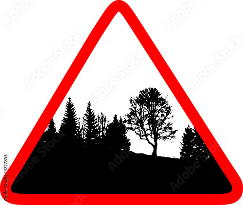Attention forêt