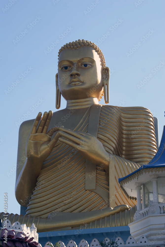 Fototapeta premium Golden Buddha