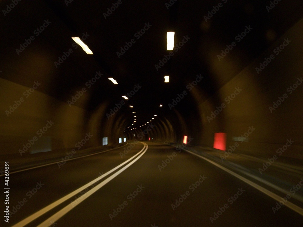 tunnel courbe