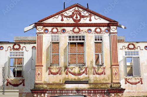 Foto Demolished old building