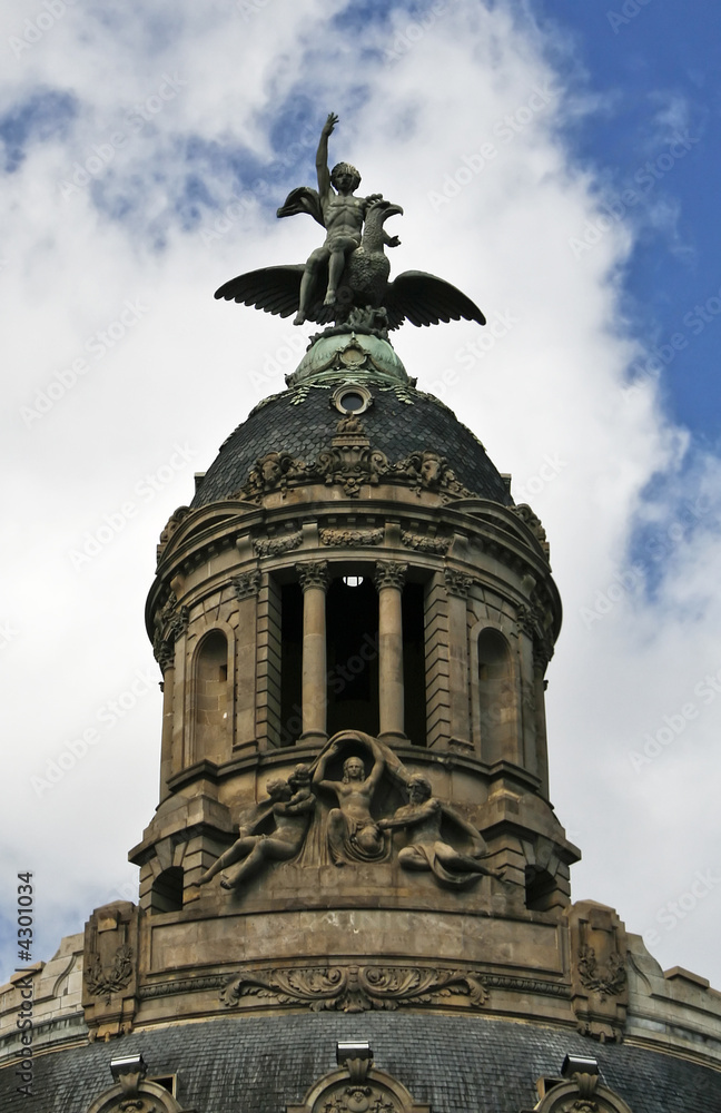 Barcelona statue