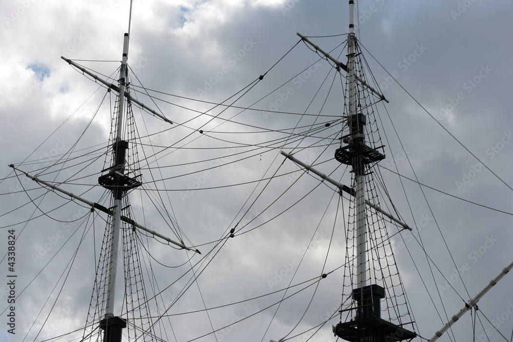 masts and ropes