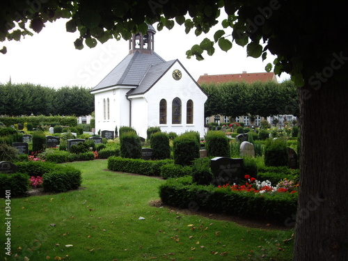 Fototapeta Naklejka Na Ścianę i Meble -  Friedhofskirche