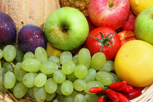 Fototapeta Naklejka Na Ścianę i Meble -  Frutta e verdure