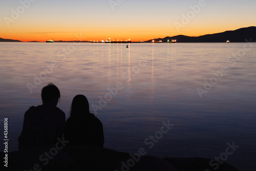loving couple in sunset © Lijuan Guo
