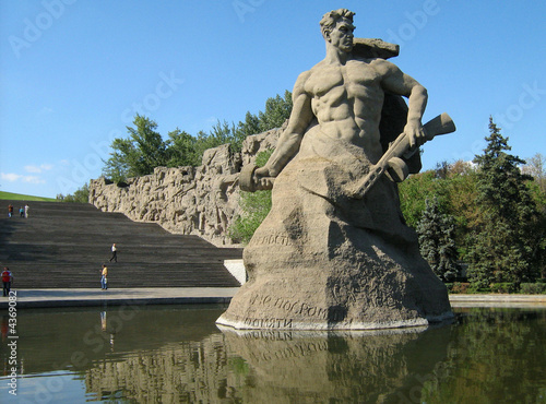 Mamaev burial mound photo