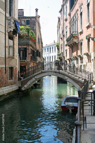 a beautiful bridge of Venice Italy © agno_agnus