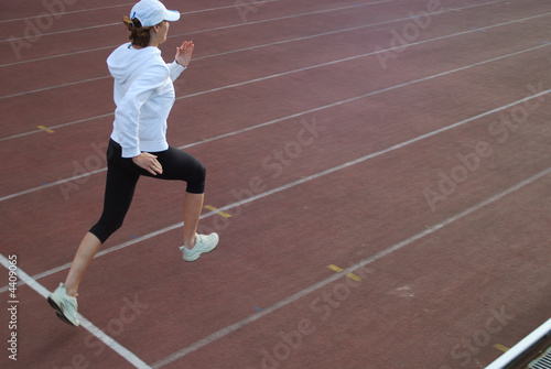 running woman © Gorilla