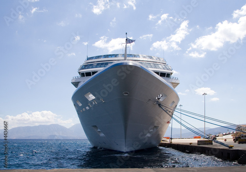 Oceania Cruises Insignia in Agios Nikolaos harbour