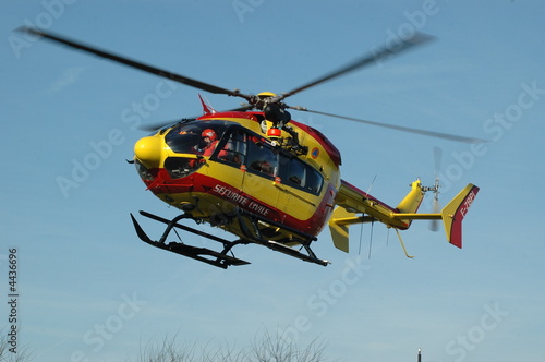 Hélicoptère sécurité civile