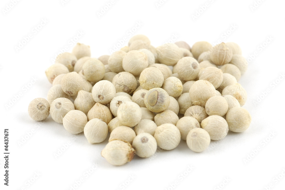 White peppercorns White peppercorns