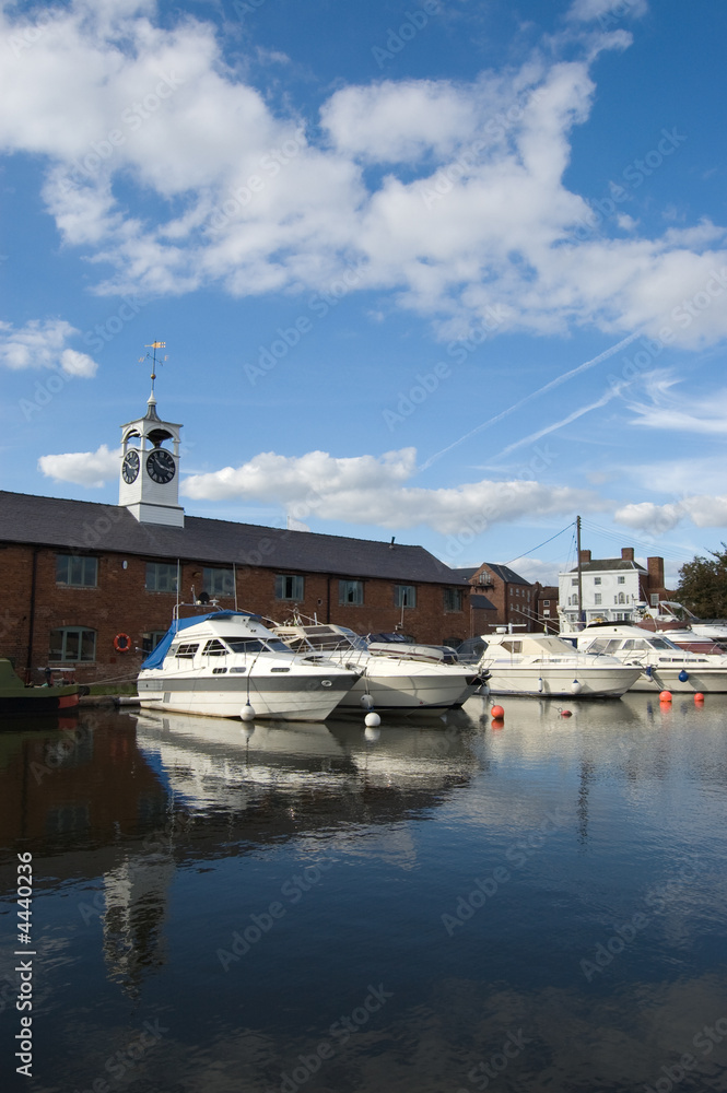 Fototapeta premium Stourport canal basin