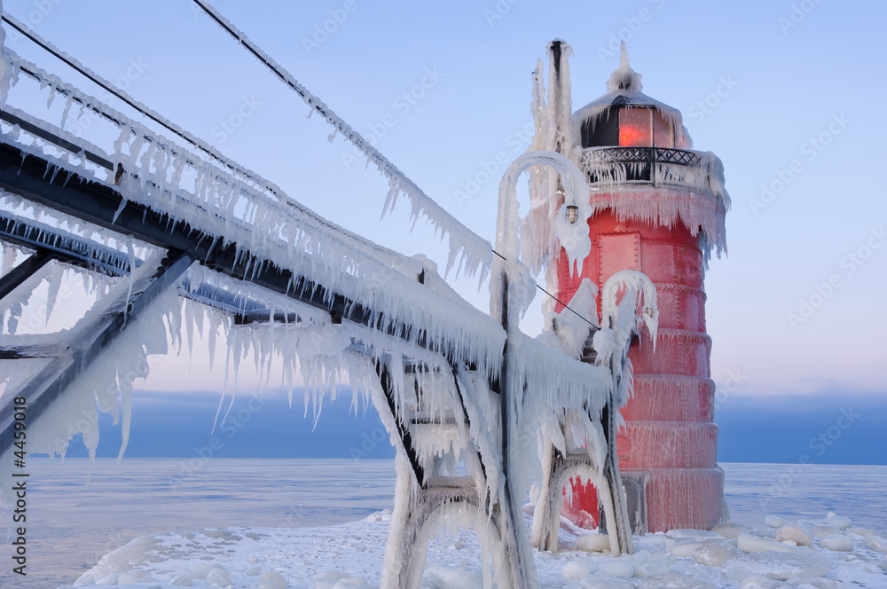 Obraz premium South Haven Lighthouse Winter