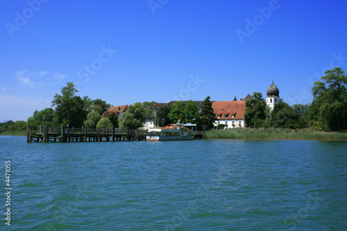 Fraueninsel im Chiemsee photo