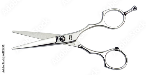 scissor with clipping path.