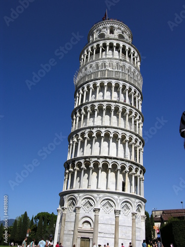 tower of pisa