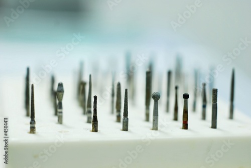 Dental drilling tools aligned with shallow depth of field