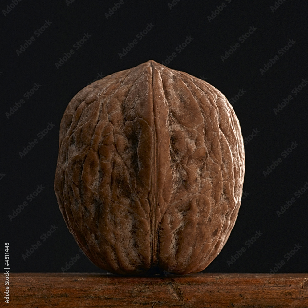 Obraz premium walnut