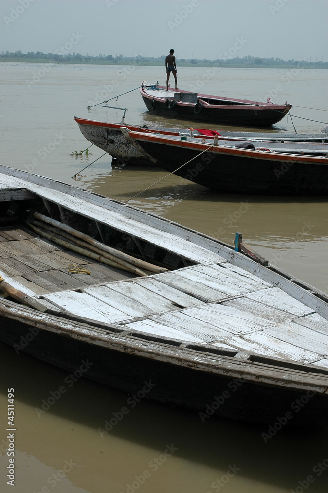 Barques sur le gange