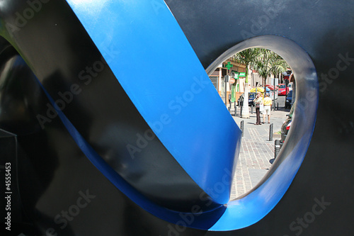 monumento artistico en la ciudad de santa cruz photo