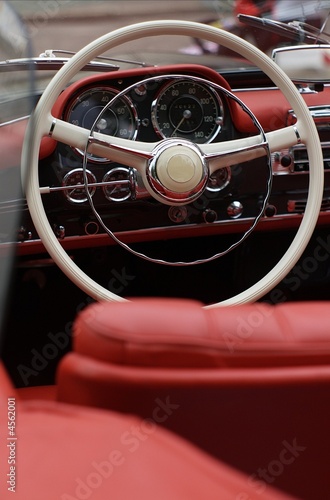 steering wheel