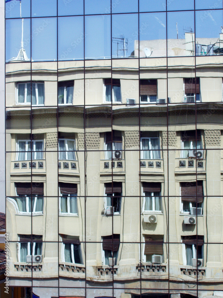 Fototapeta premium building reflection