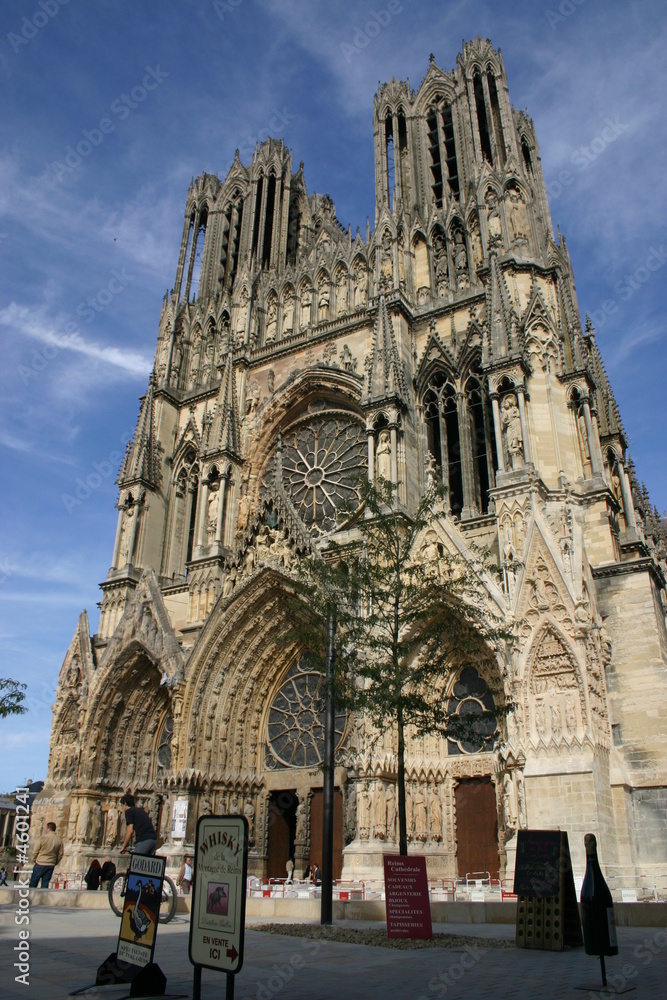 Fototapeta premium Reims Cathedral
