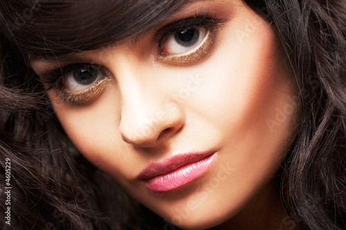 Wallpaper Mural portrait of beautiful brunette face close up Torontodigital.ca