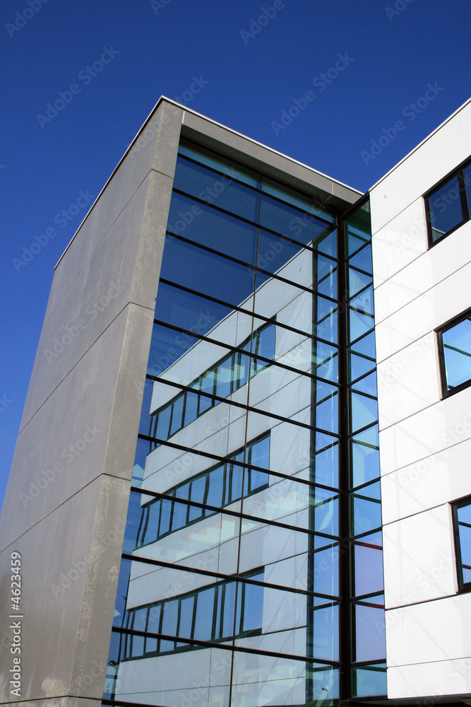 Obraz premium Façade d'immeuble