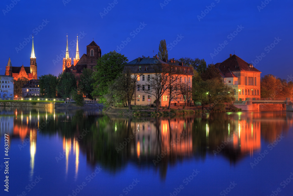 Old Town Wroclaw by night