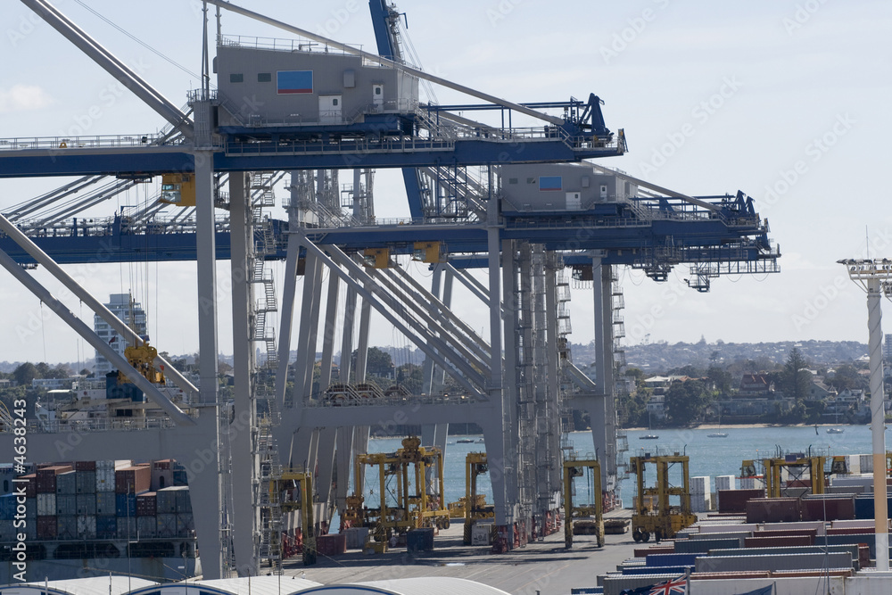 Wharf Container Cranes with container transporters