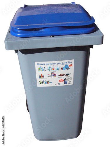 poubelle de recyclage - tri selectif photo