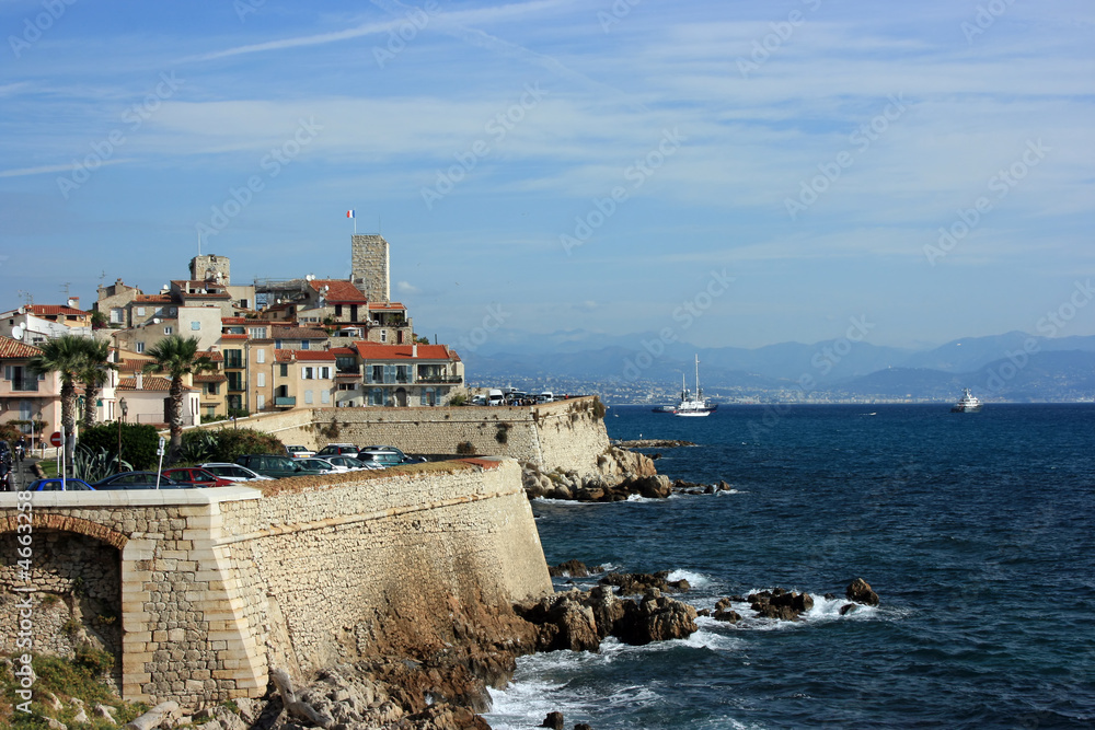 Antibes at day 2