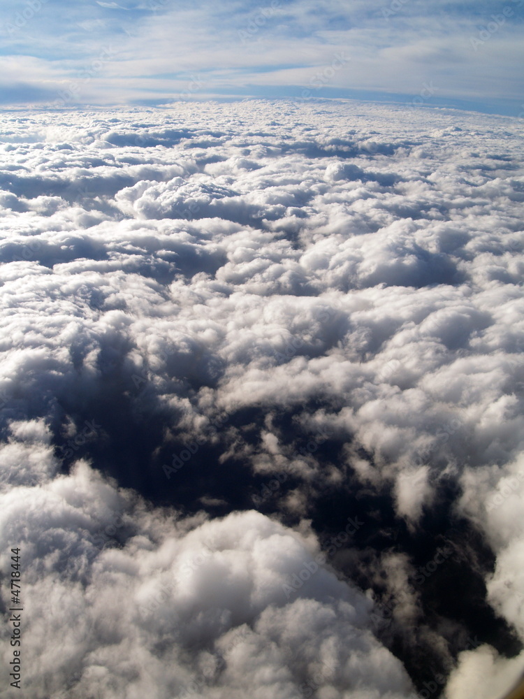 nuages... nuages...