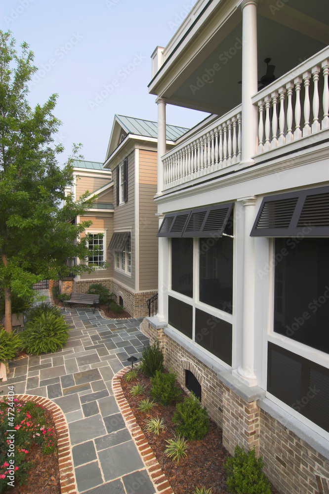 house with quaint courtyard