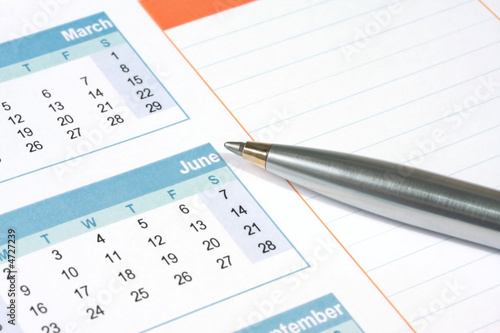 Wallpaper Mural Pen on Calendar Torontodigital.ca