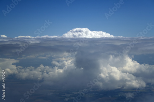 cloud mountain below feet