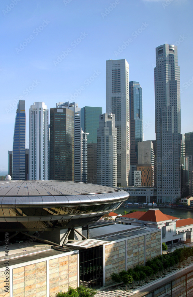 Naklejka premium Singapore skyline modern skyscrapers downtown