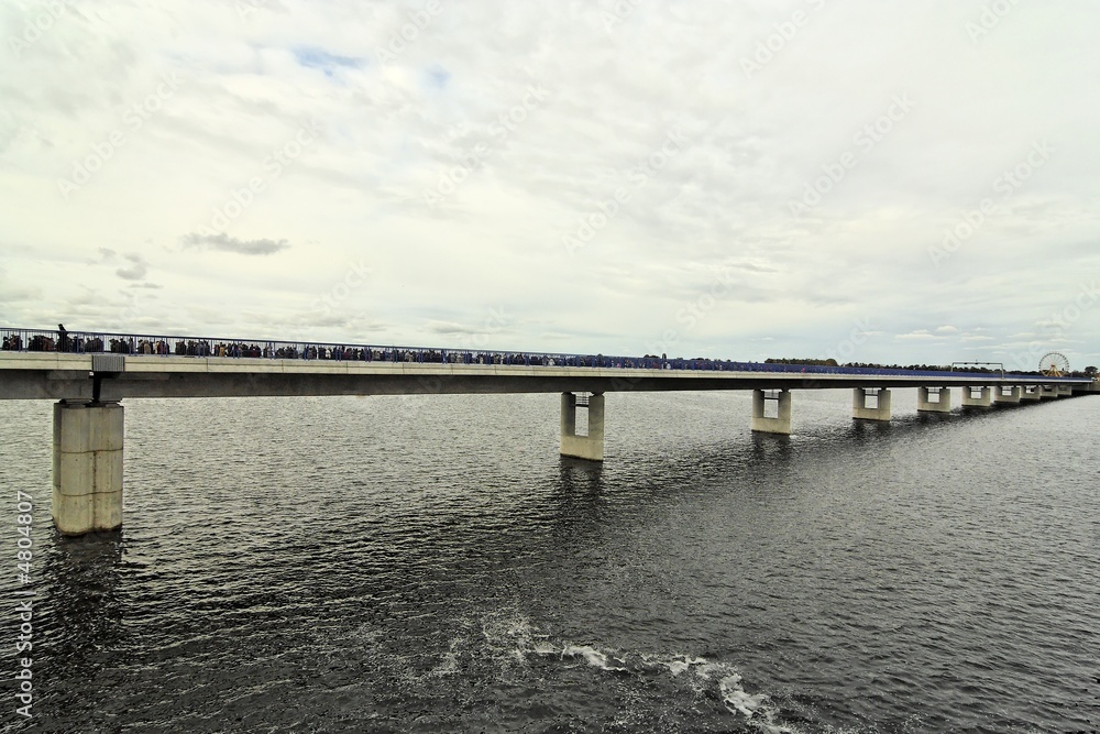 Blick auf die neue Rügenbrücke