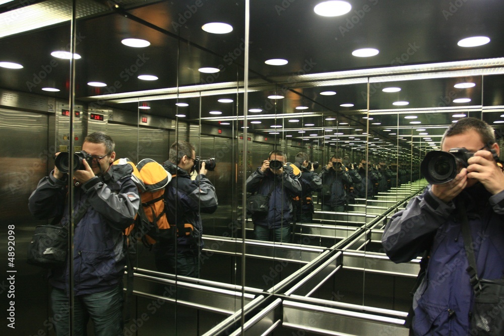 Neverending reflecting Neverending reflecting