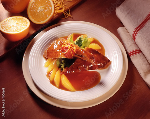 Fototapeta Naklejka Na Ścianę i Meble -  Canard à l'orange