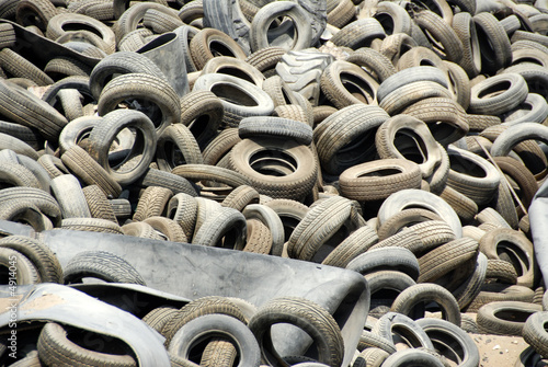 Tire Wasteland