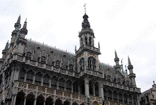 Historical building on the grand place in brussels © danieldefotograaf
